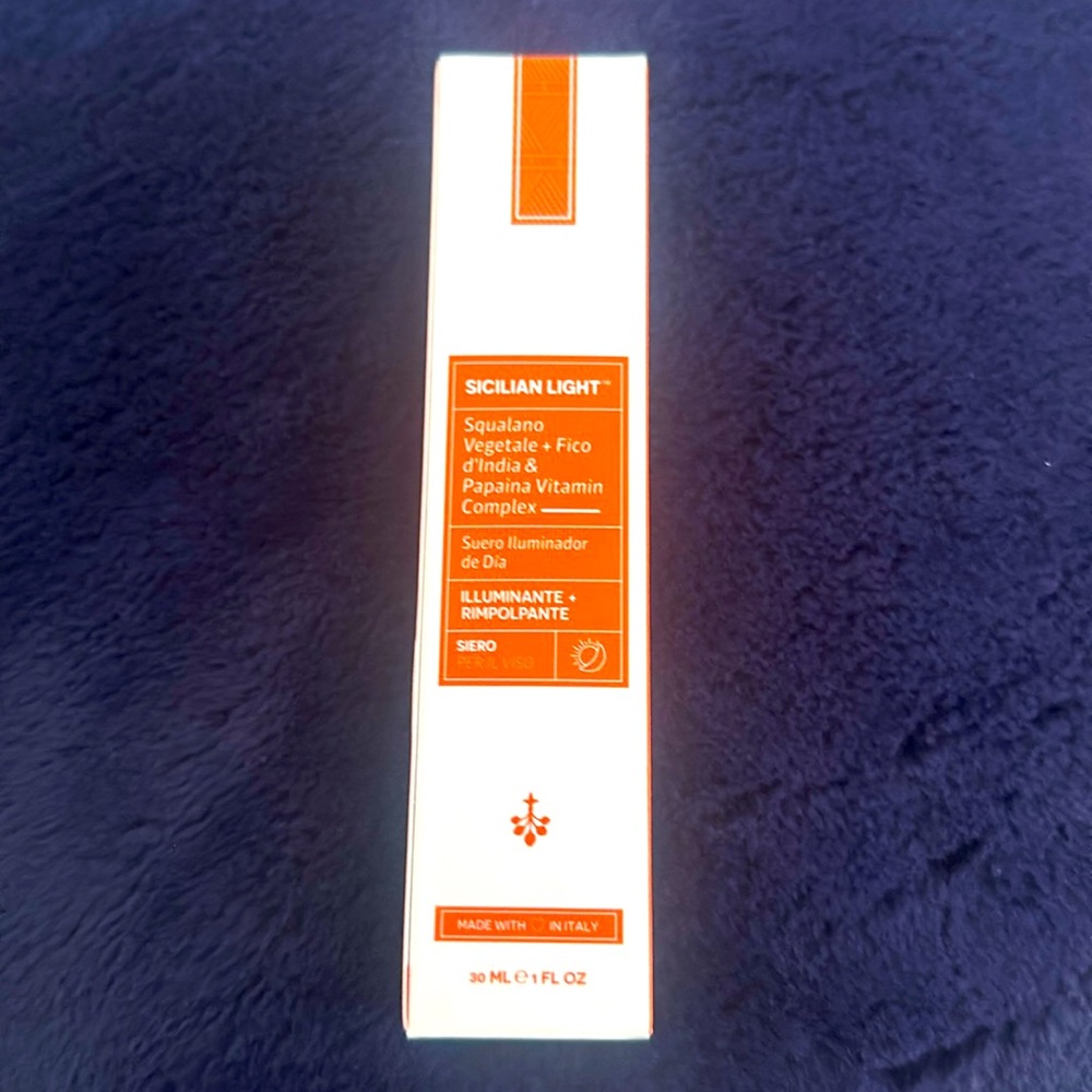SICILIAN LIGHT, PLUMP + ILLUMINATE SERUM. NEW IN BOX.